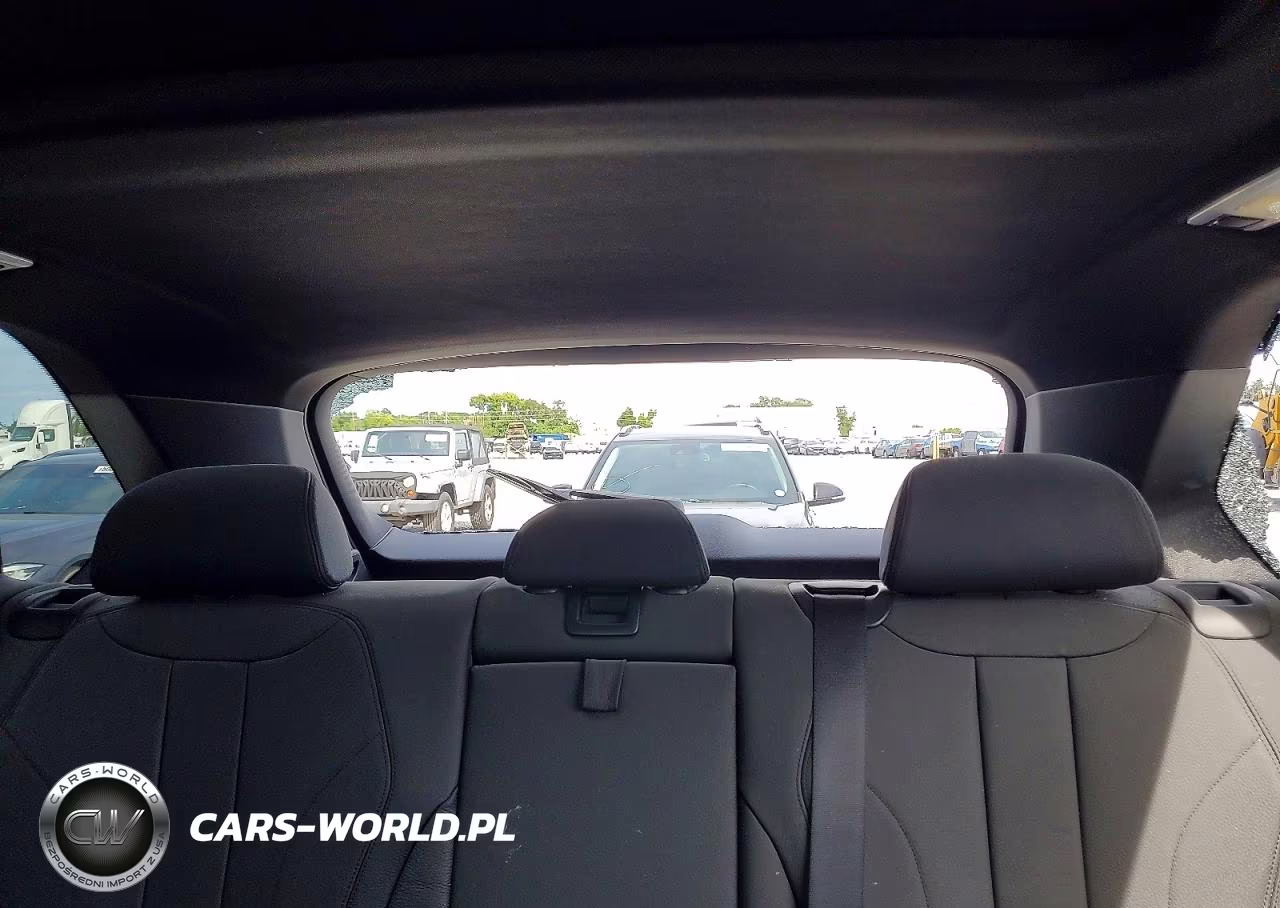 2015 BMW X5 xDrive35I VIN:5UXKR0C50F0P17088 - 10