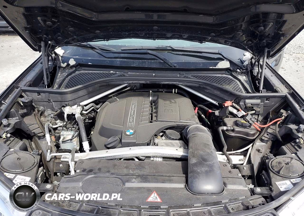 2015 BMW X5 xDrive35I VIN:5UXKR0C50F0P17088 - 12