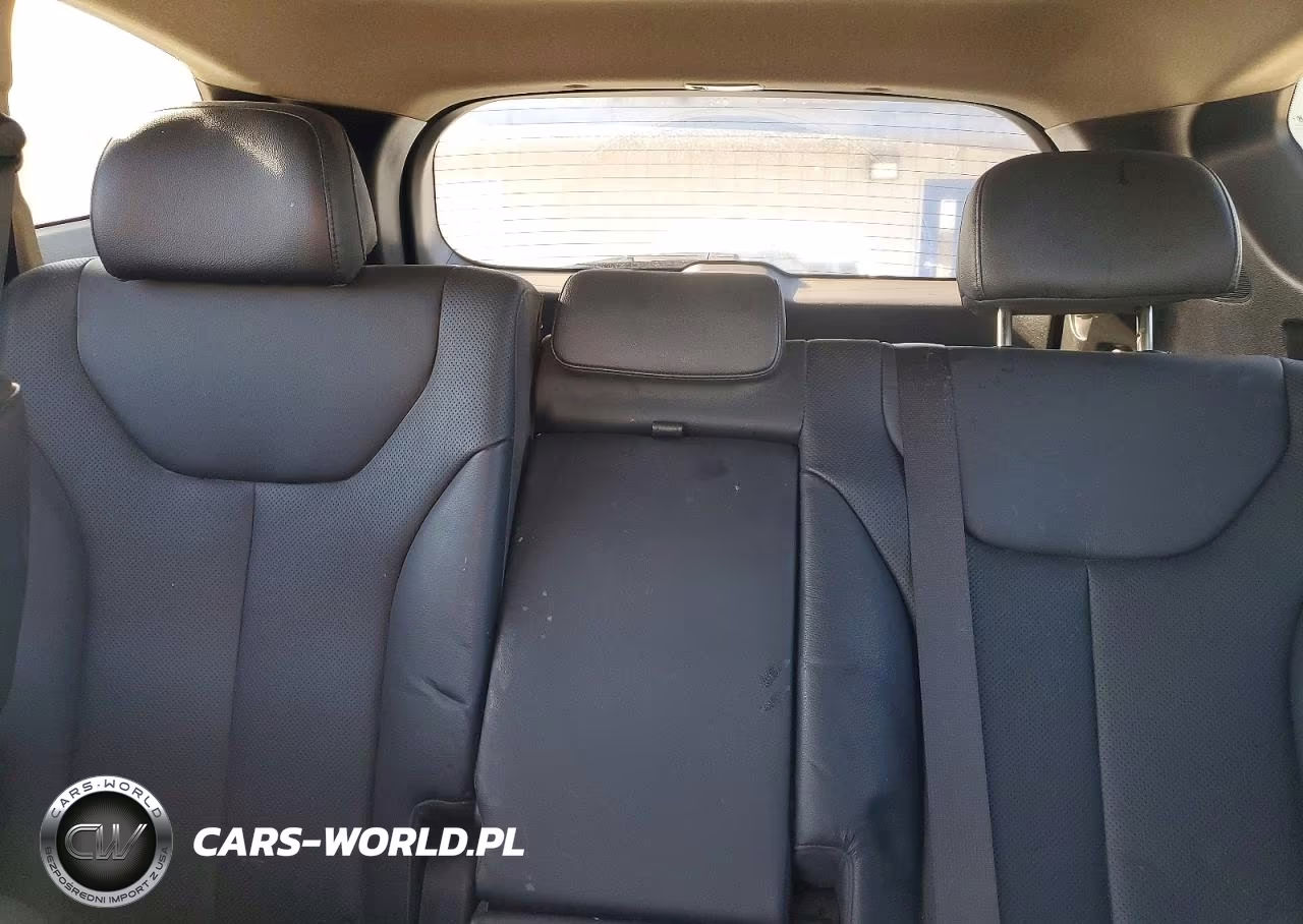 2019 Hyundai Santa Fe Ultimate 2.0T VIN:5NMS5CAA1KH079653 - 10