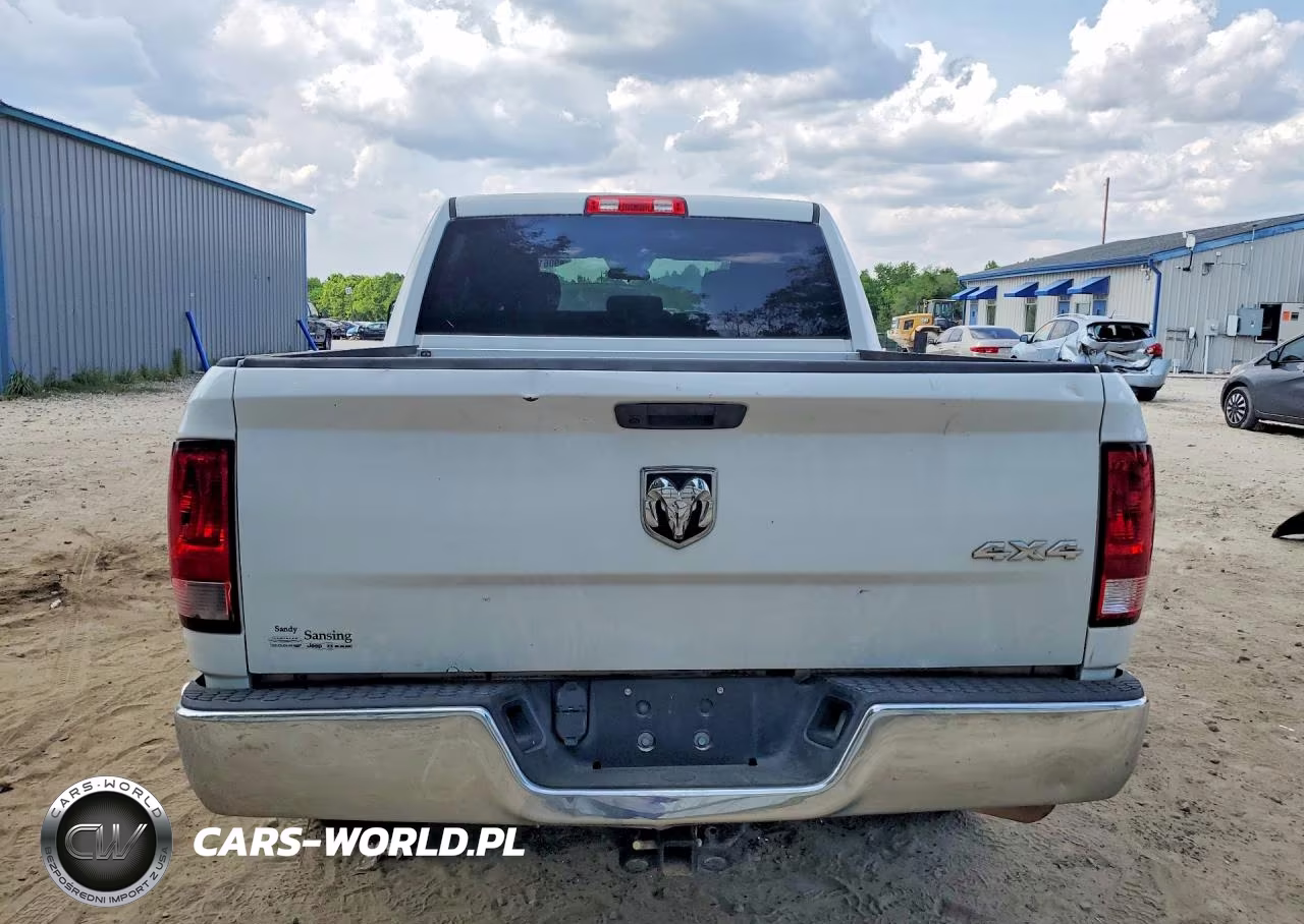 2021 Ram 1500 Classic Tradesman VIN:3C6RR7KG0MG665327 - 6