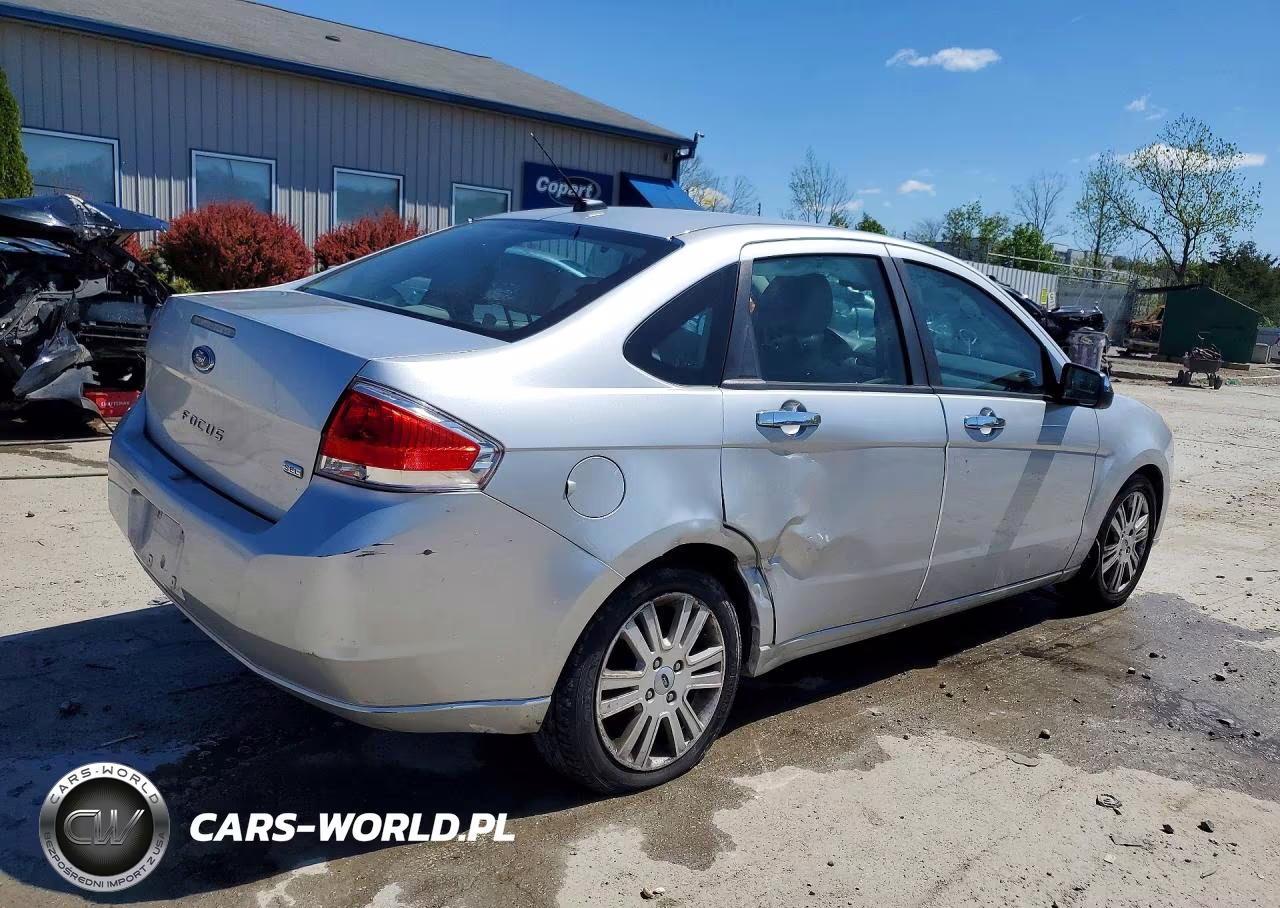 2010 Ford Focus Sel VIN:1FAHP3HN1AW212040 - 3