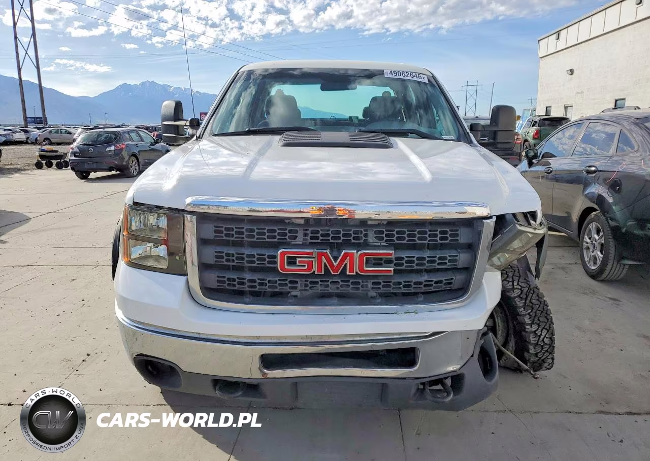 2012 GMC Sierra K2500 Heavy Duty VIN:1GT12ZEG4CF180738 - 5