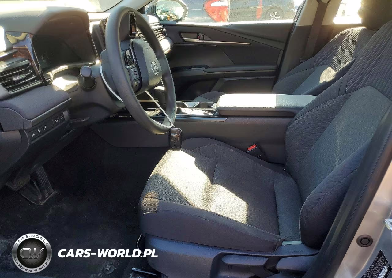2025 Toyota Camry Le VIN:4T1DAACK1SU595790 - 7