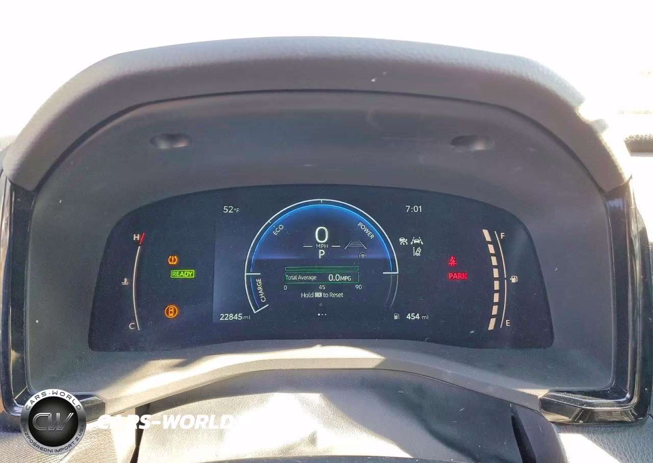 2025 Toyota Camry Le VIN:4T1DAACK1SU595790 - 9