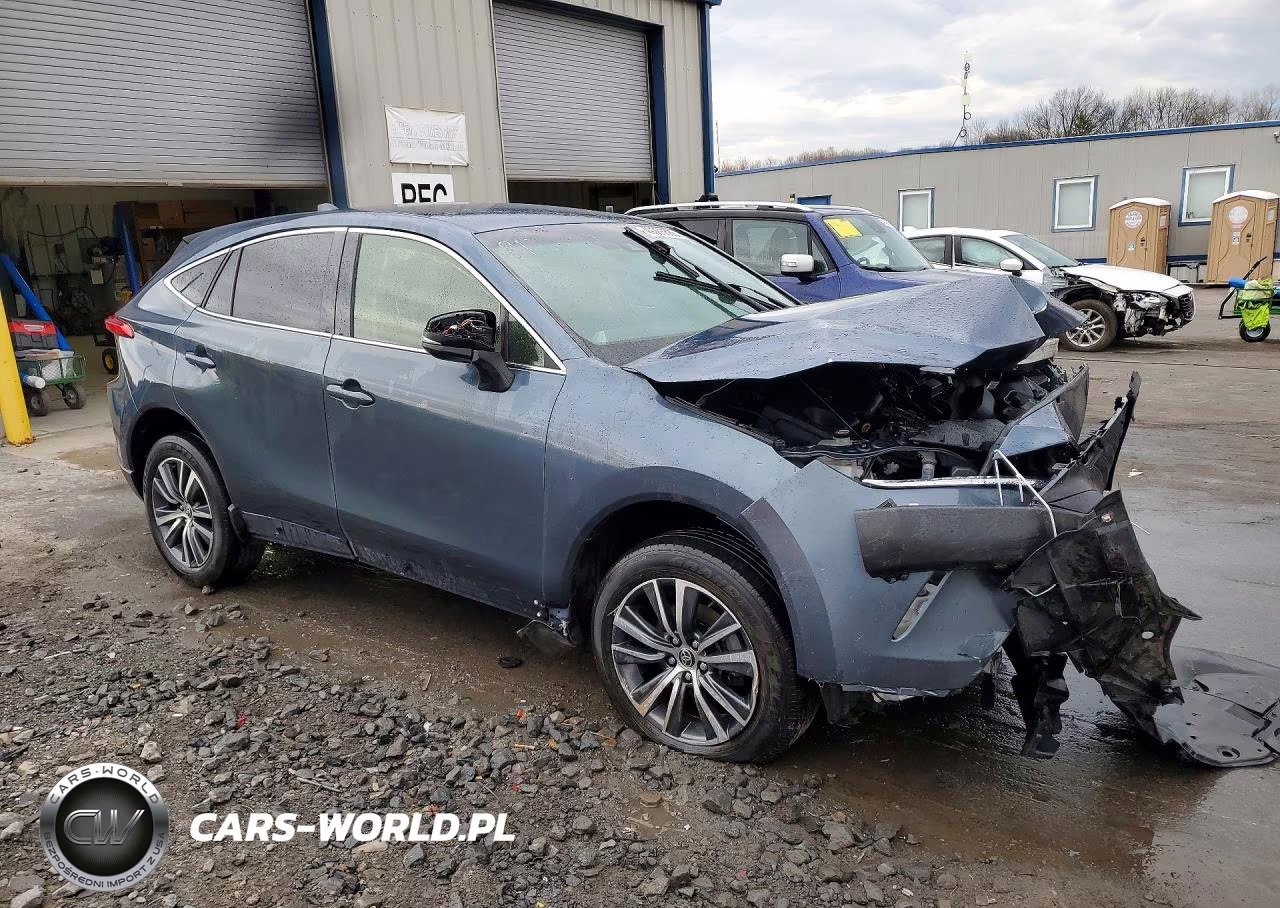 2022 Toyota Venza Le VIN:JTEAAAAH6NJ094104 - 4