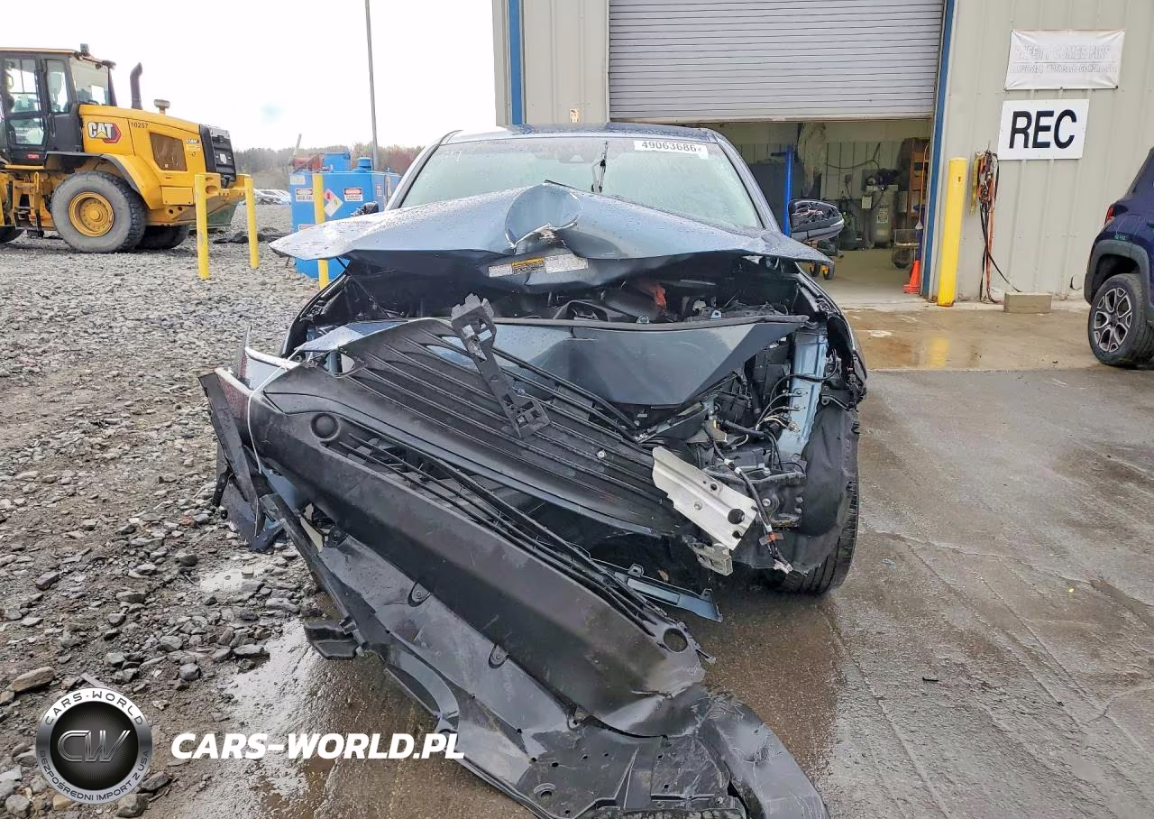 2022 Toyota Venza Le VIN:JTEAAAAH6NJ094104 - 5