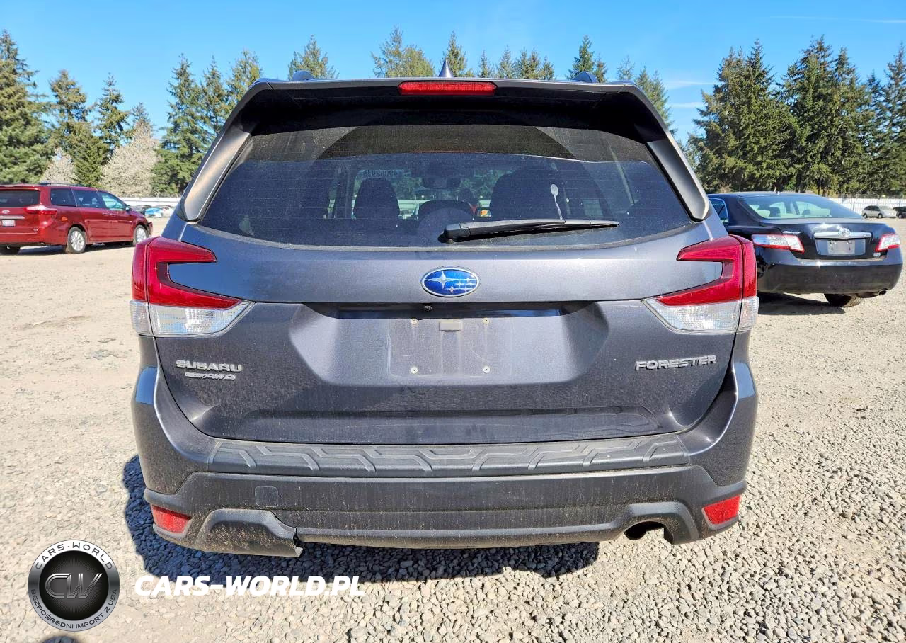 2020 Subaru Forester Premium VIN:JF2SKAJCXLH403153 - 6