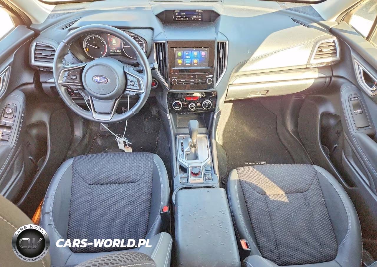 2020 Subaru Forester Premium VIN:JF2SKAJCXLH403153 - 8