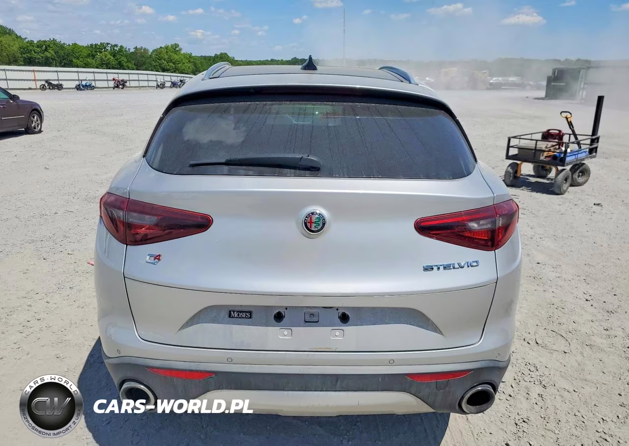 2019 Alfa Romeo Stelvio Ti VIN:ZASPAKBN7K7C67072 - 6