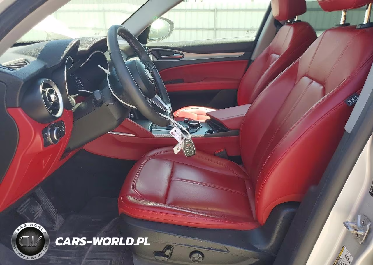 2019 Alfa Romeo Stelvio Ti VIN:ZASPAKBN7K7C67072 - 7
