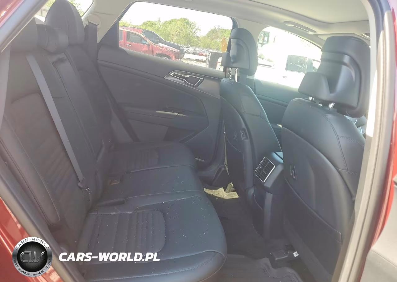 2025 Kia Sportage Sx-Prestige VIN:5XYK53DF6SG324433 - 11