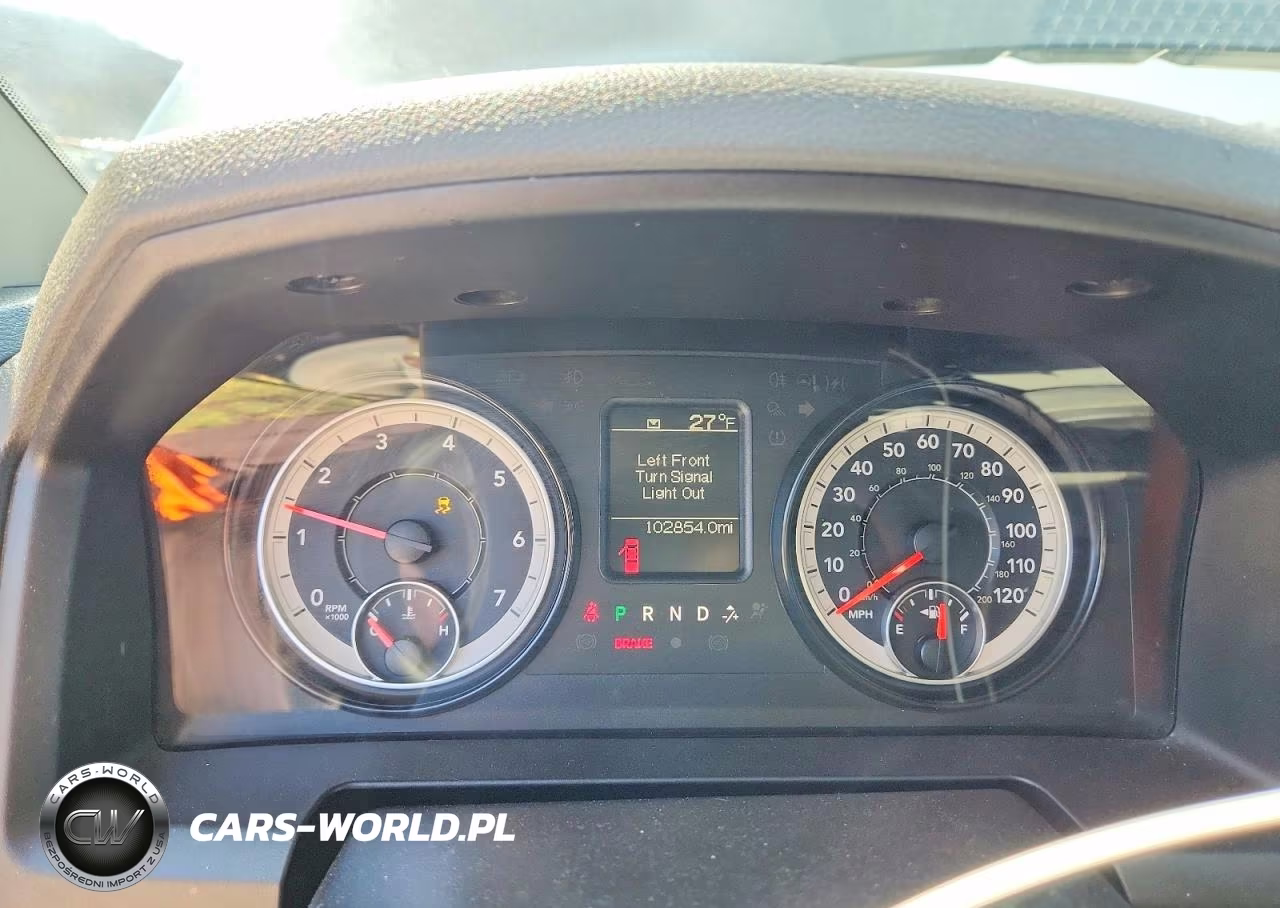 2018 Ram 1500 St VIN:1C6RR7KG4JS277487 - 9