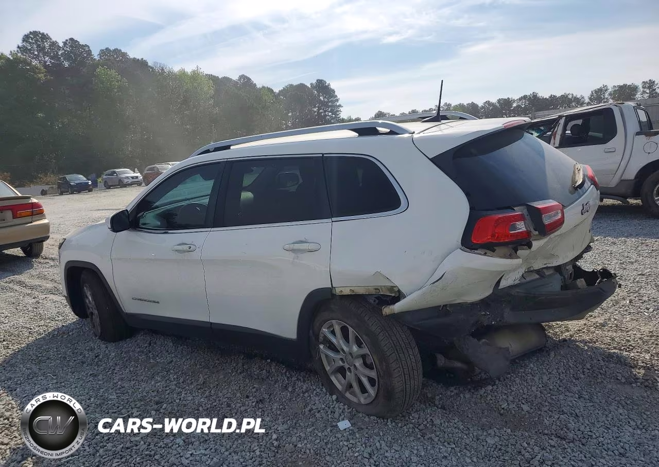 2017 Jeep Cherokee Latitude VIN:1C4PJLCB3HW641968 - 2