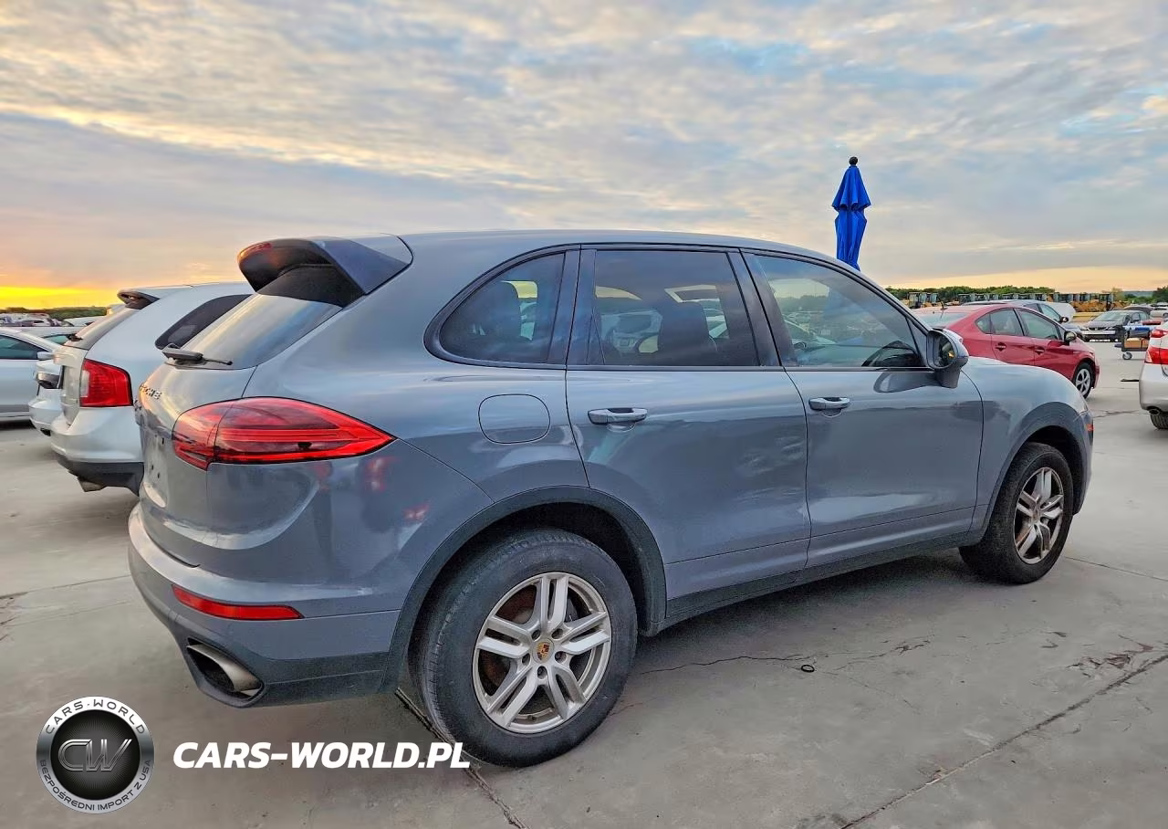2017 Porsche Cayenne VIN:WP1AA2A22HKA89551 - 3