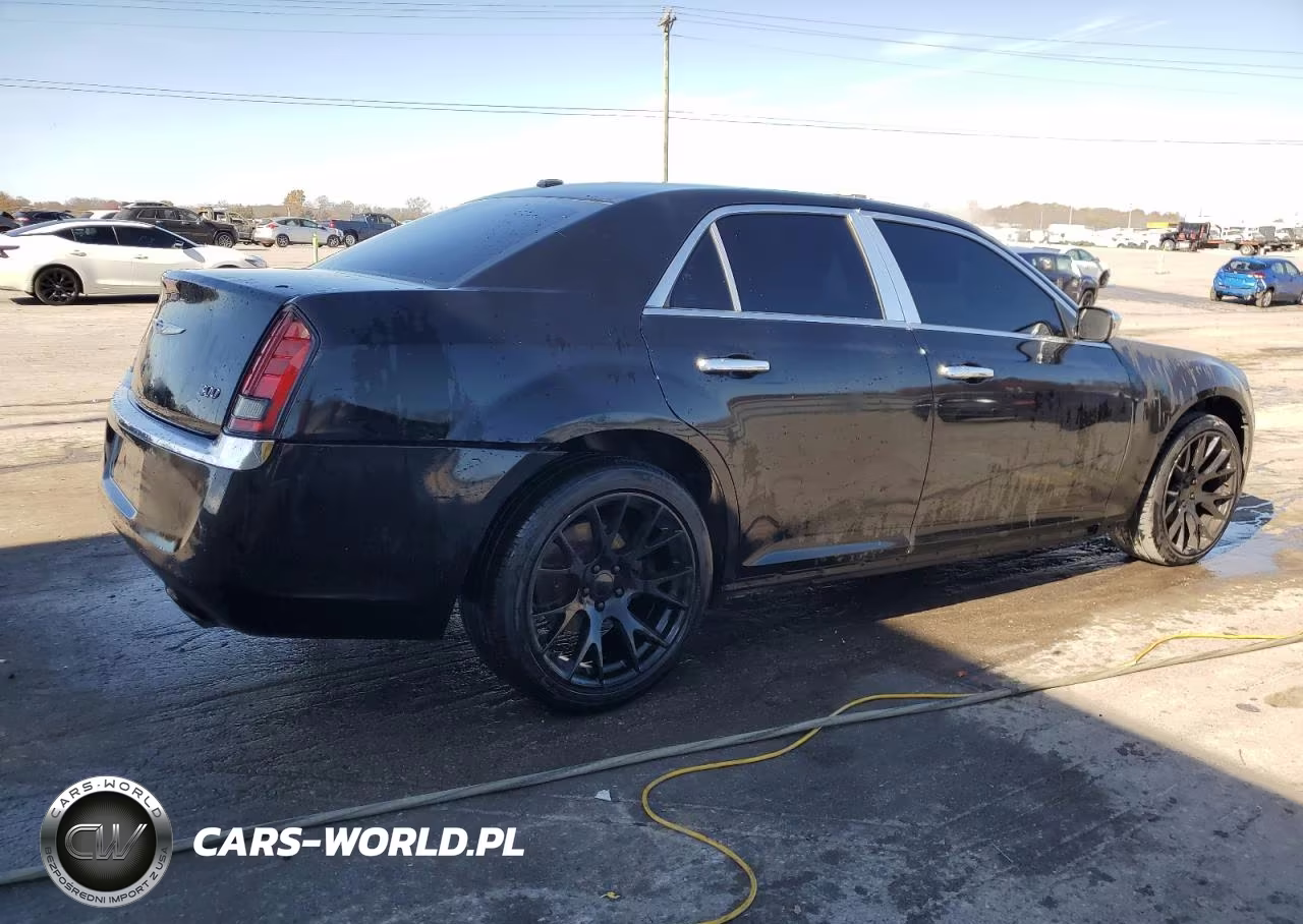2012 Chrysler 300 Limited VIN:2C3CCACG2CH198216 - 3