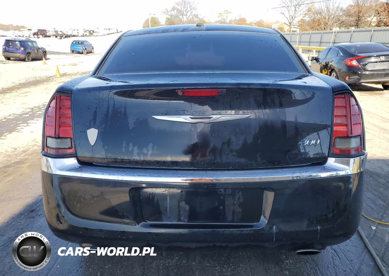 2012 Chrysler 300 Limited VIN:2C3CCACG2CH198216 - 6