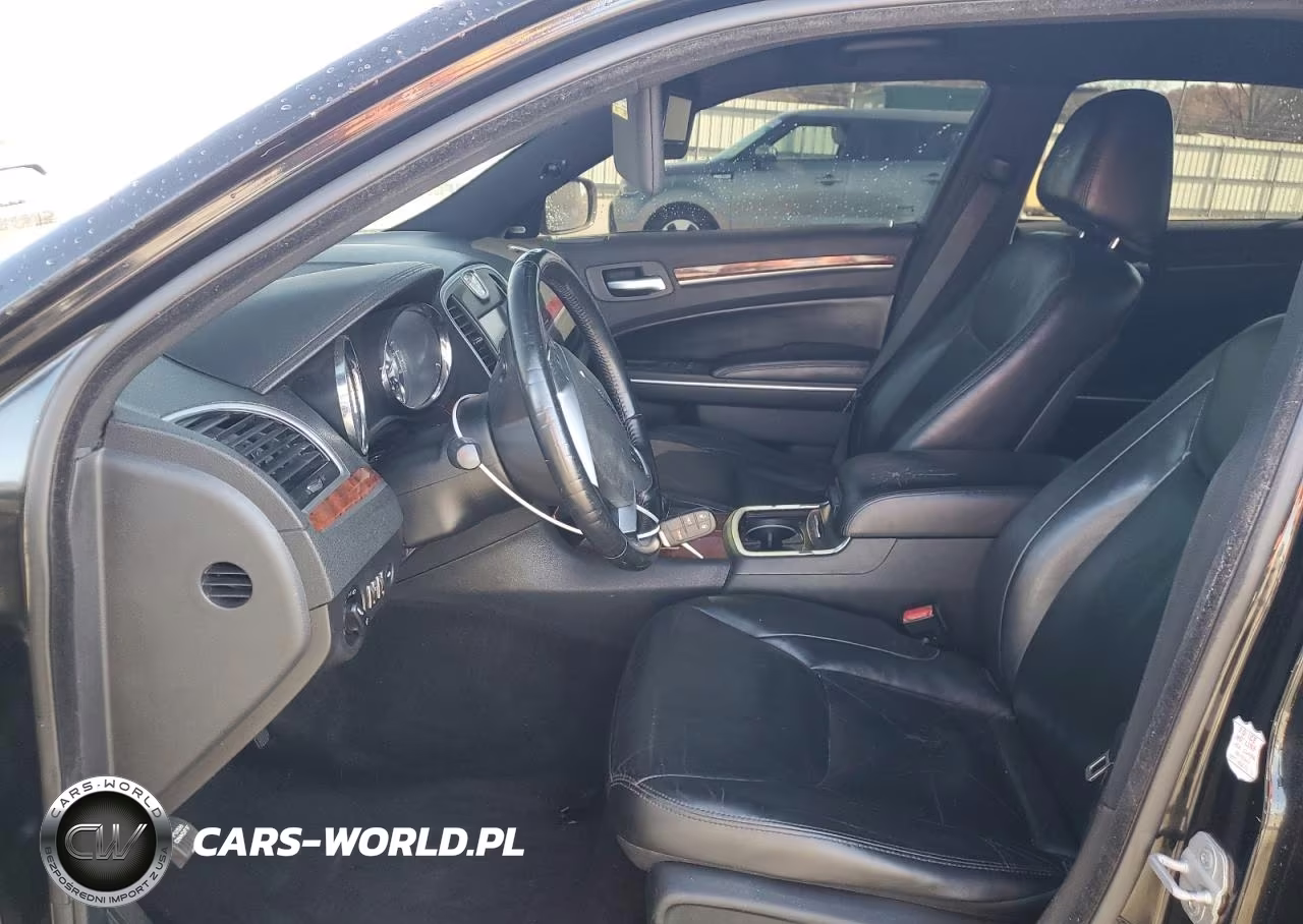 2012 Chrysler 300 Limited VIN:2C3CCACG2CH198216 - 7