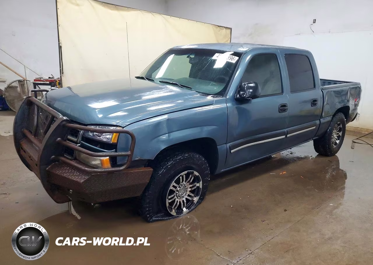 2007 Chevrolet Silverado K1500 Classic Crew Cab – zdjęcie 1 z 12