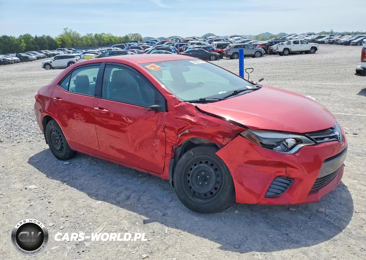 2015 Toyota Corolla Le VIN:2T1BURHE7FC370118 - 4