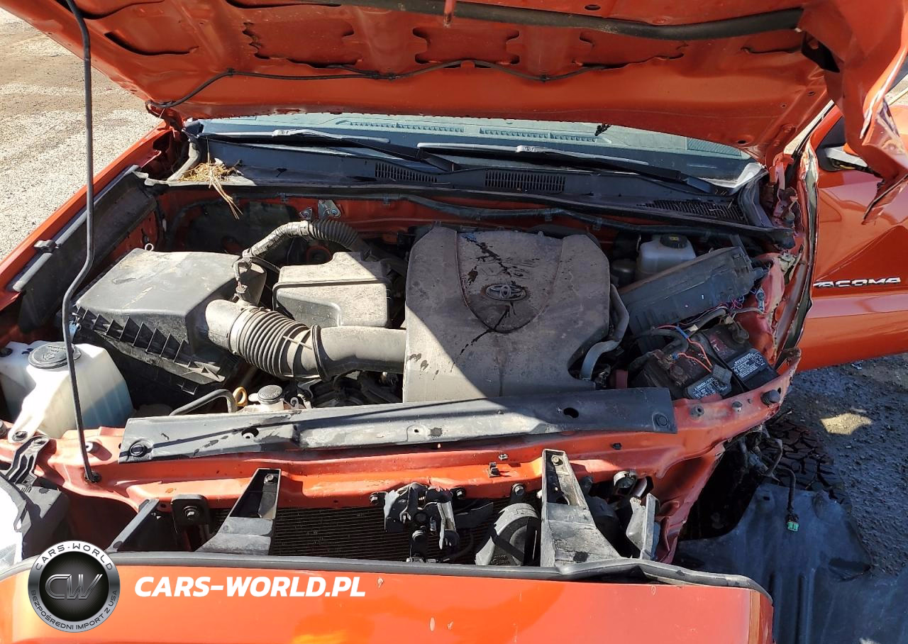 2018 Toyota Tacoma Access Cab VIN:5TFSZ5AN4JX138400 - 11