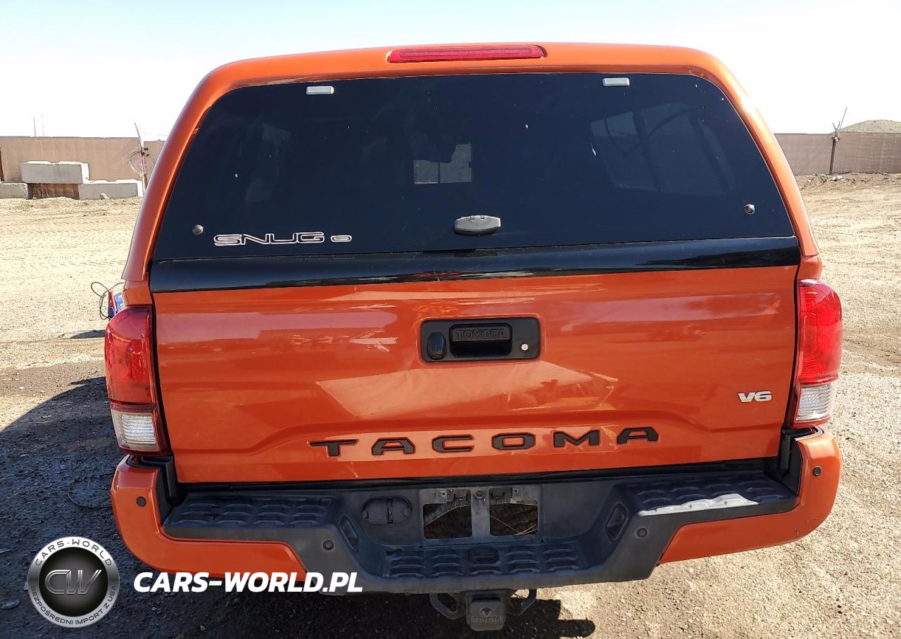 2018 Toyota Tacoma Access Cab VIN:5TFSZ5AN4JX138400 - 6