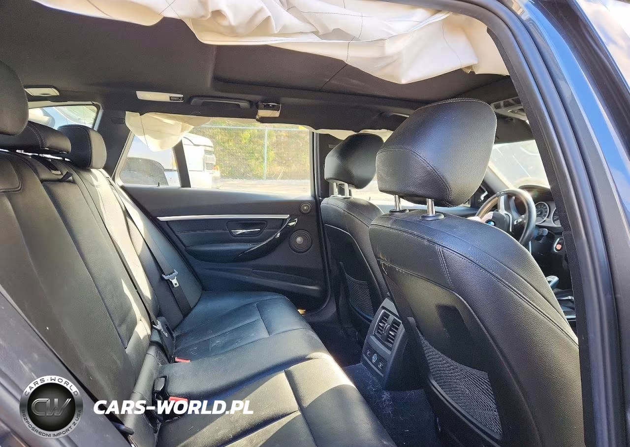 2017 BMW 330 Xi VIN:WBA8K3C33HA023621 - 10