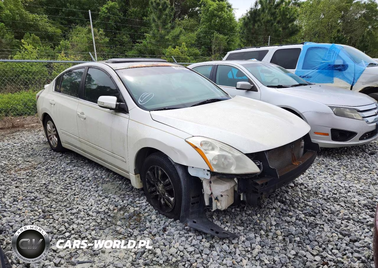 2010 Nissan Altima Base VIN:1N4AL2AP0AC134421 - 4