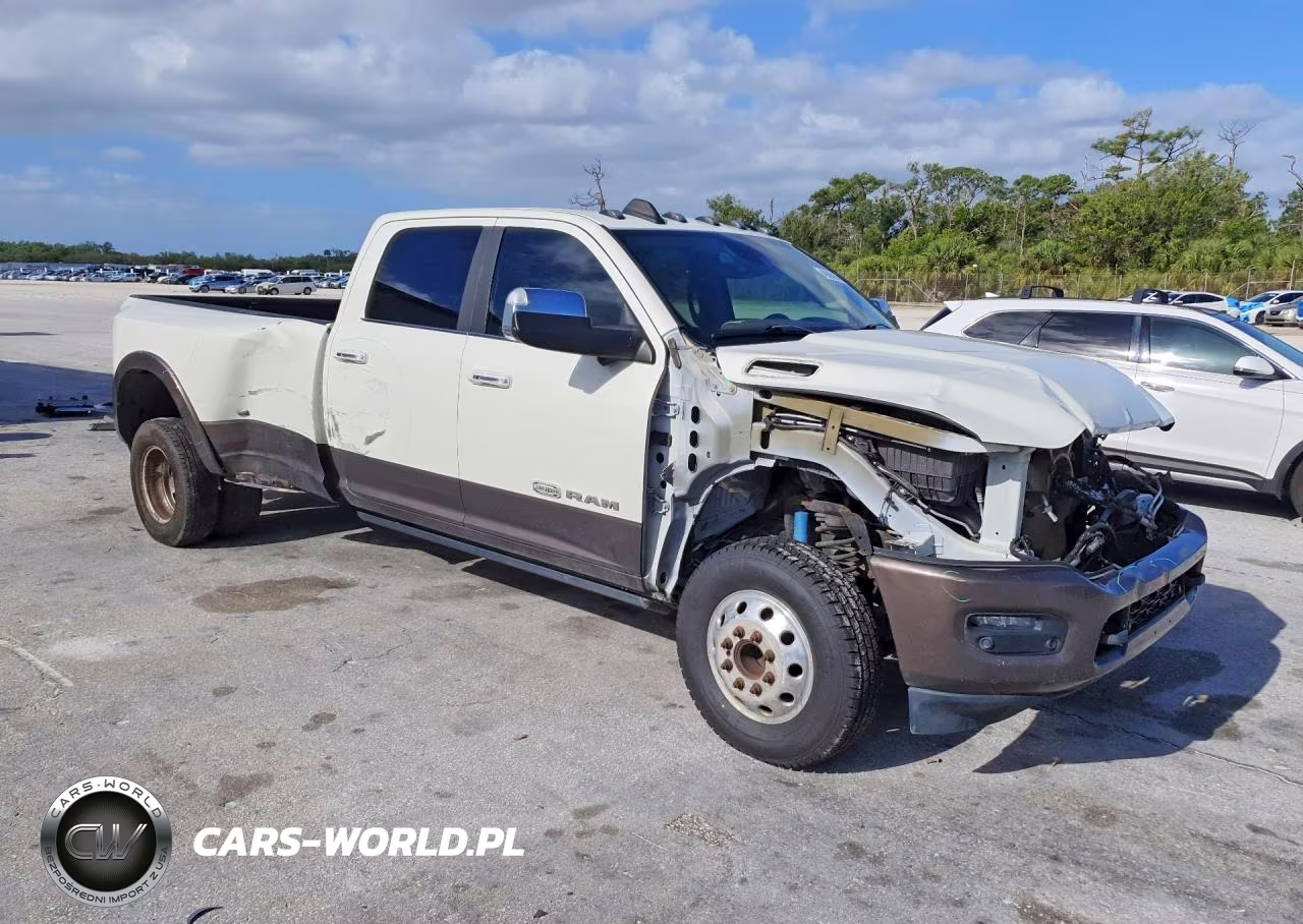 2019 Ram 3500 Longhorn VIN:3C63RRKL6KG526069 - 4