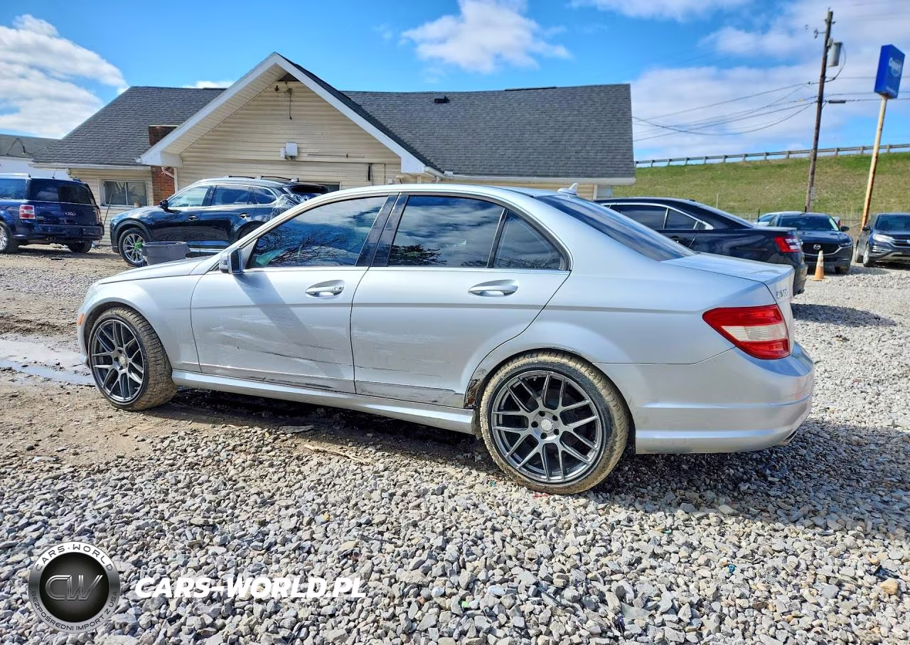 2010 Mercedes-Benz C 300 4Matic VIN:WDDGF8BB9AR086597 - 2