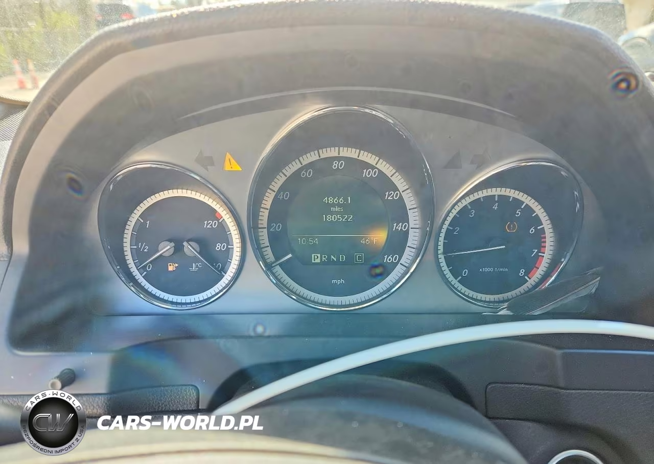 2010 Mercedes-Benz C 300 4Matic VIN:WDDGF8BB9AR086597 - 9