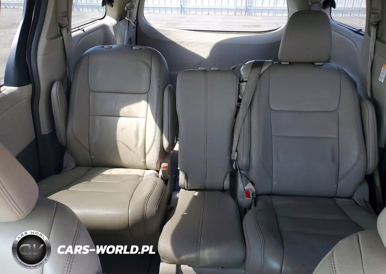 2015 Toyota Sienna Xle Premium 8-Passenger VIN:5TDYK3DC8FS564715 - 10