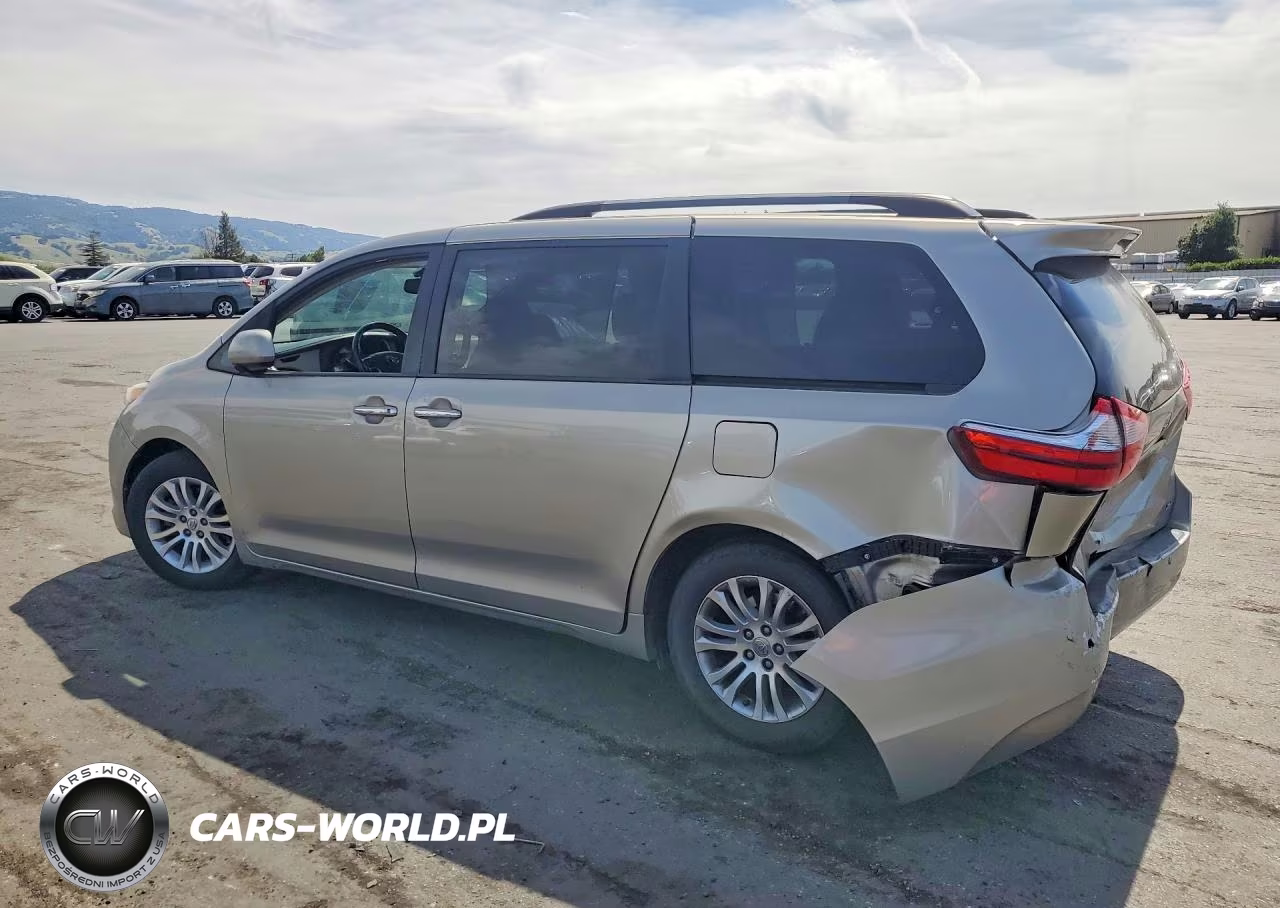 2015 Toyota Sienna Xle Premium 8-Passenger VIN:5TDYK3DC8FS564715 - 2