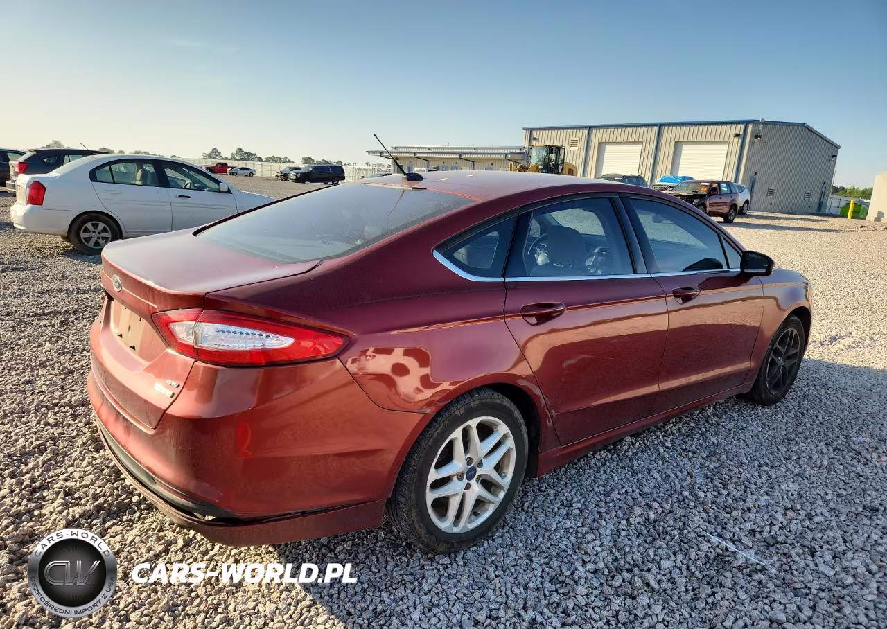 2014 Ford Fusion Se VIN:3FA6P0HDXER300316 - 3