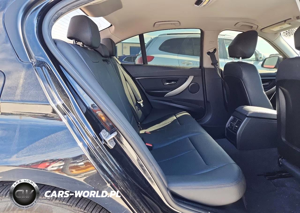 2016 BMW 320 Xi VIN:WBA8E5G56GNT41612 - 10