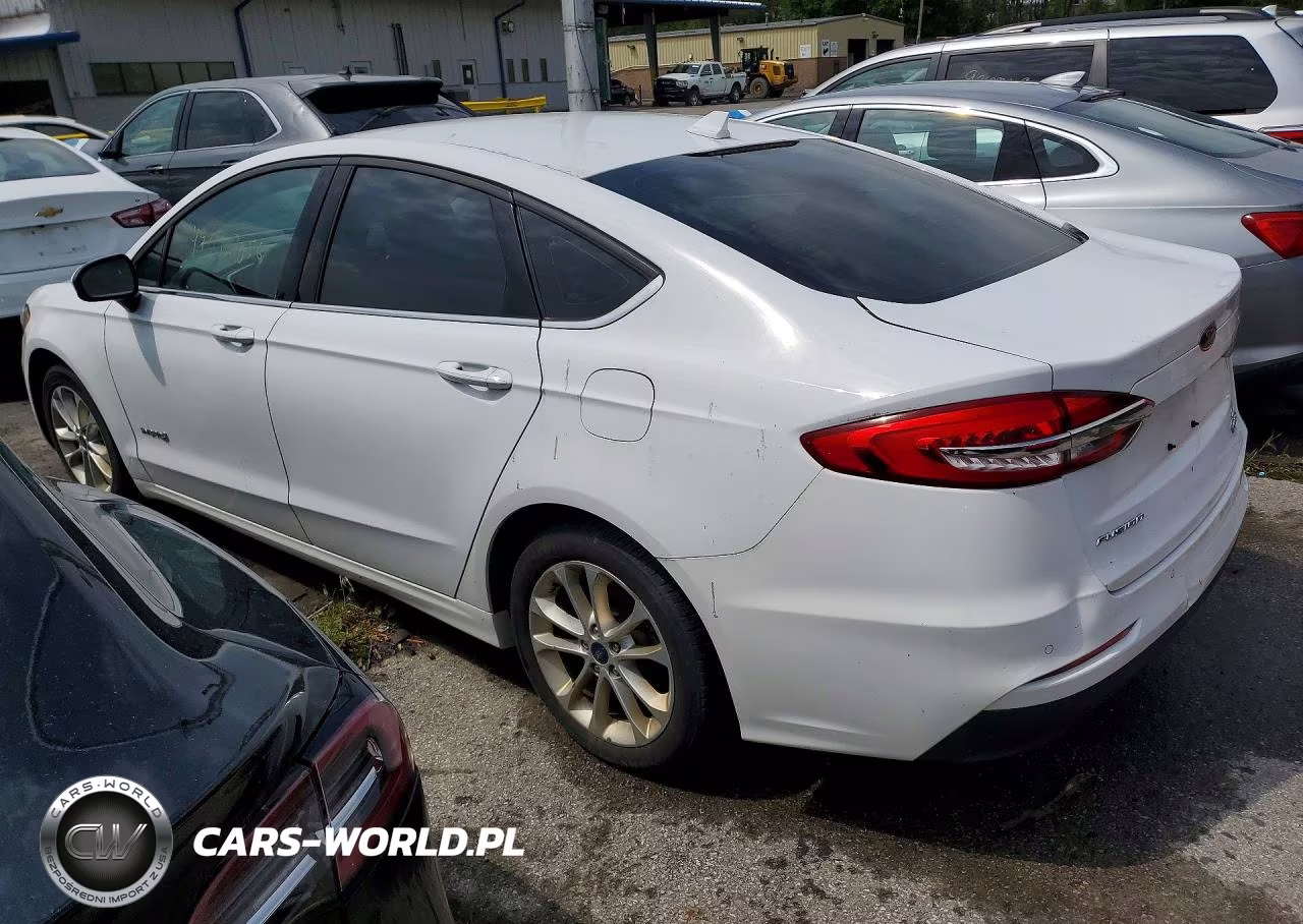 2019 Ford Fusion Se VIN:3FA6P0LUXKR153322 - 2