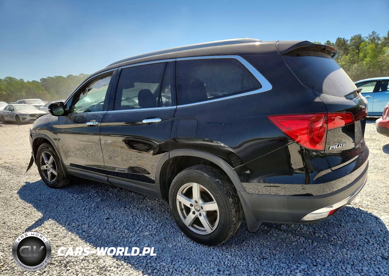2016 Honda Pilot Touring VIN:5FNYF6H92GB097155 - 2