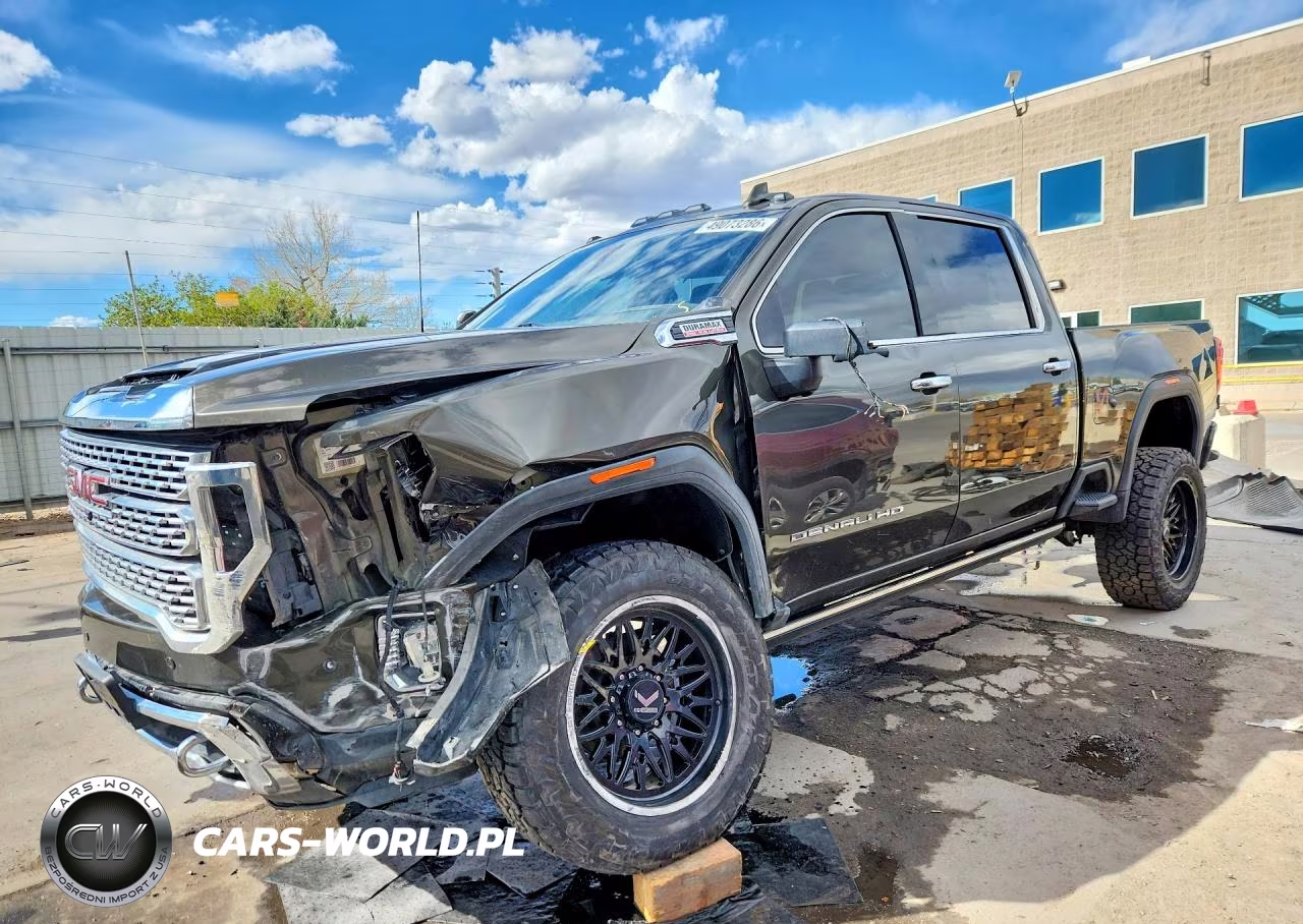 2023 GMC Sierra K2500 Denali