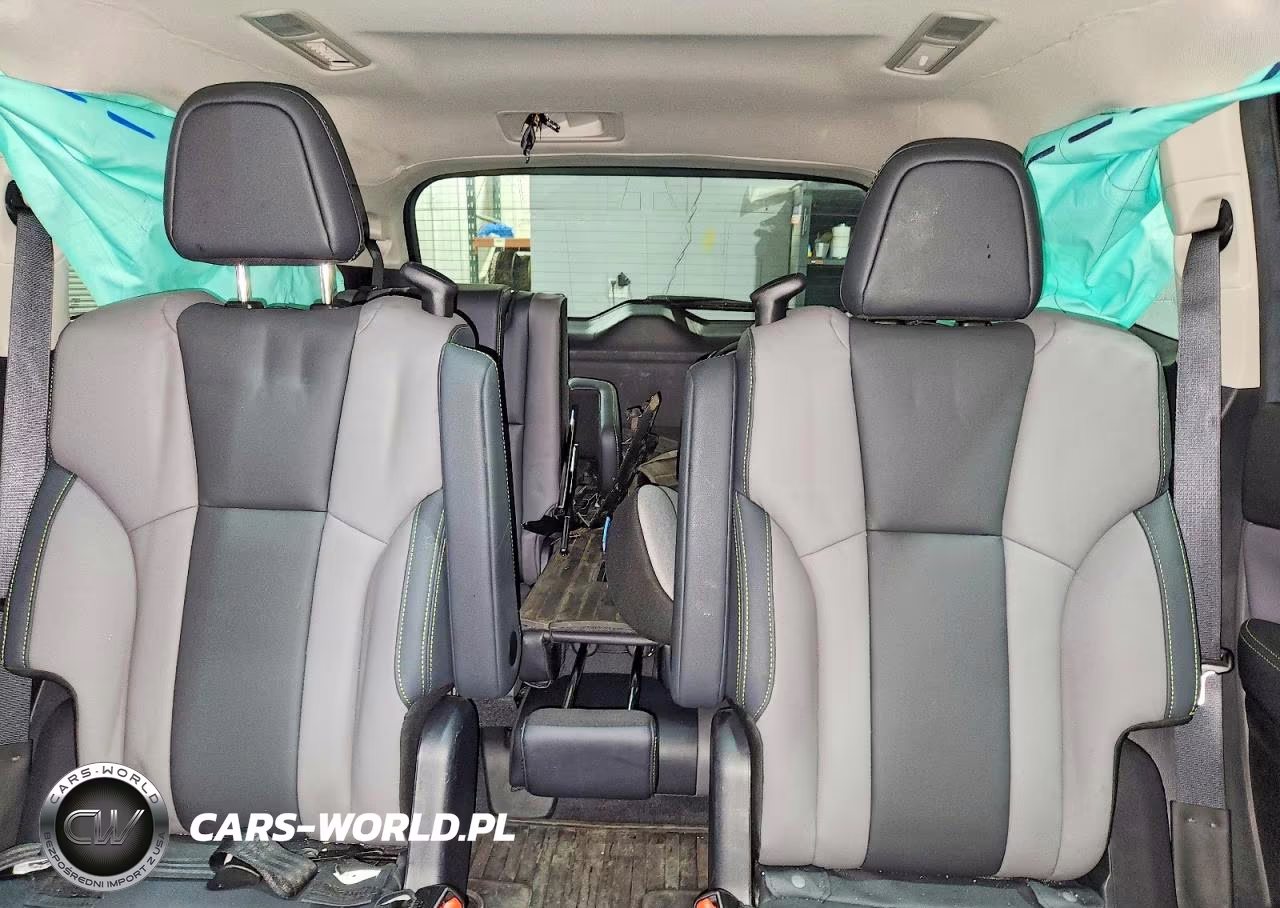 2023 Subaru Ascent Premium VIN:4S4WMAHD5P3463333 - 10