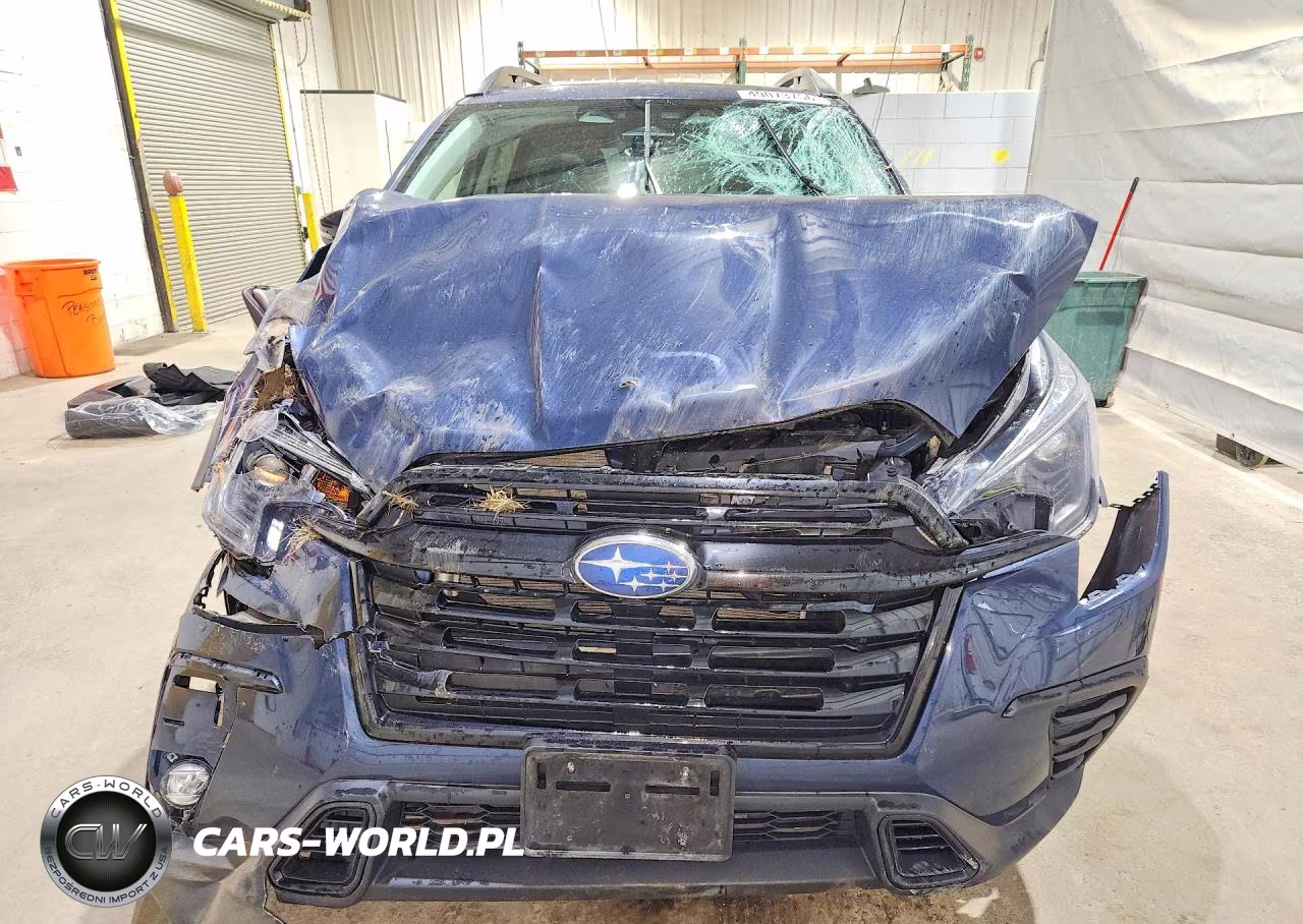 2023 Subaru Ascent Premium VIN:4S4WMAHD5P3463333 - 5