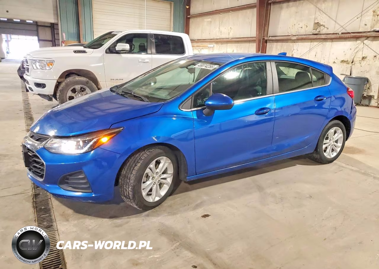 2019 Chevrolet Cruze Lt – zdjęcie 1 z 13
