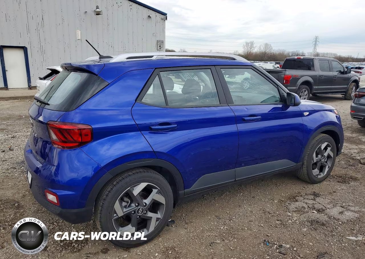 2025 Hyundai Venue Sel VIN:KMHRC8A35SU350351 - 3