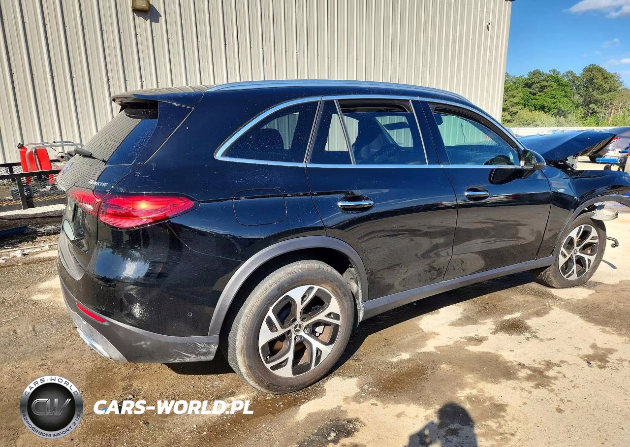 2025 Mercedes-Benz Glc 350E VIN:W1NKM5GB4SF352668 - 3