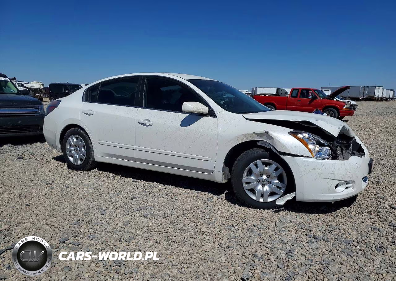 2012 Nissan Altima 2.5 VIN:1N4AL2APXCN501042 - 4