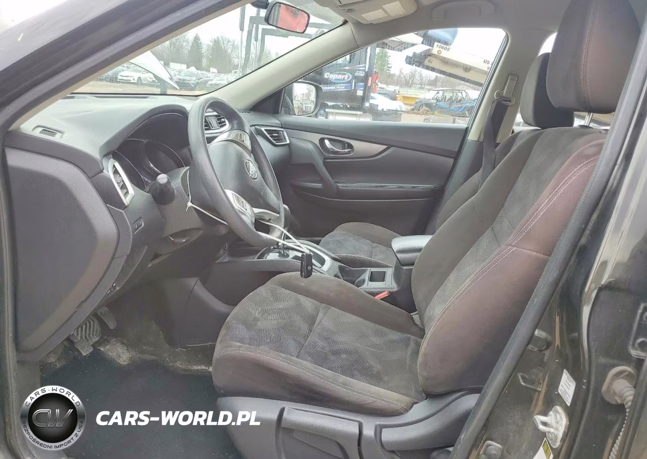 2015 Nissan Rogue S VIN:KNMAT2MV3FP533778 - 7