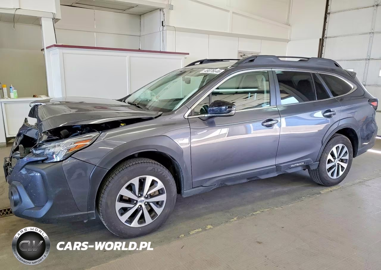 2025 Subaru Outback Premium