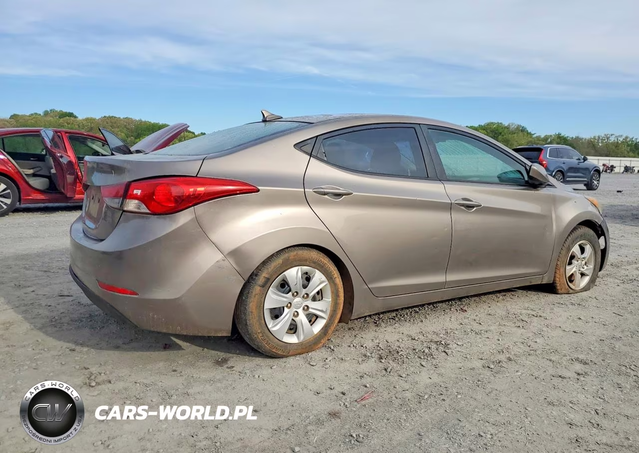 2016 Hyundai Elantra Se VIN:5NPDH4AE9GH727419 - 3
