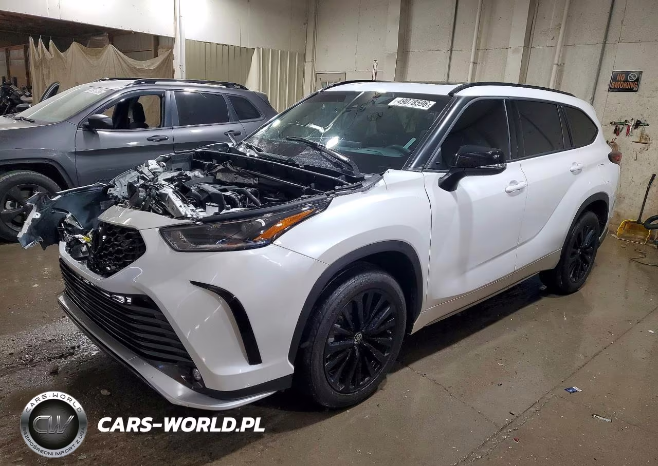 2024 Toyota Highlander Xse
