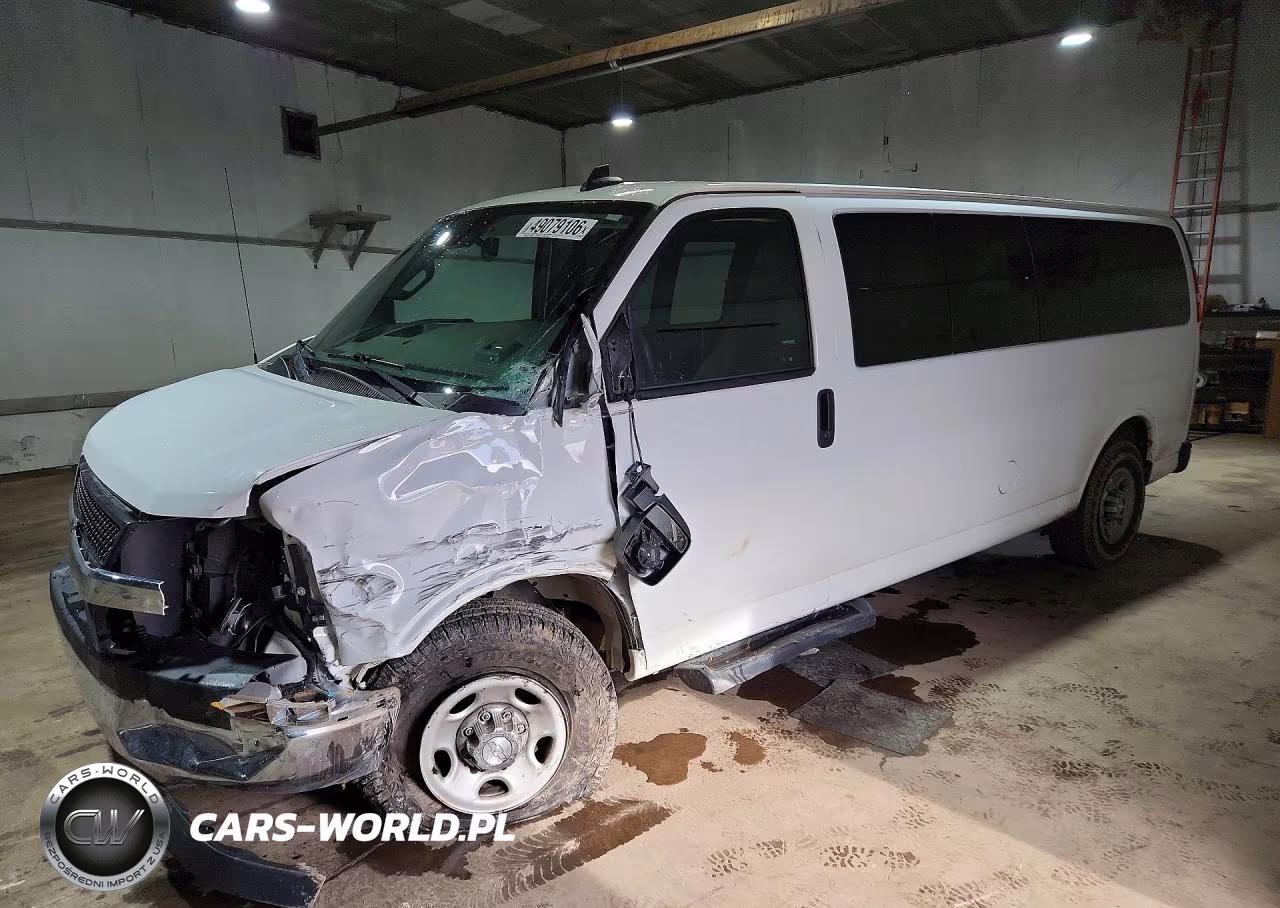 2019 Chevrolet Express G3500 Lt