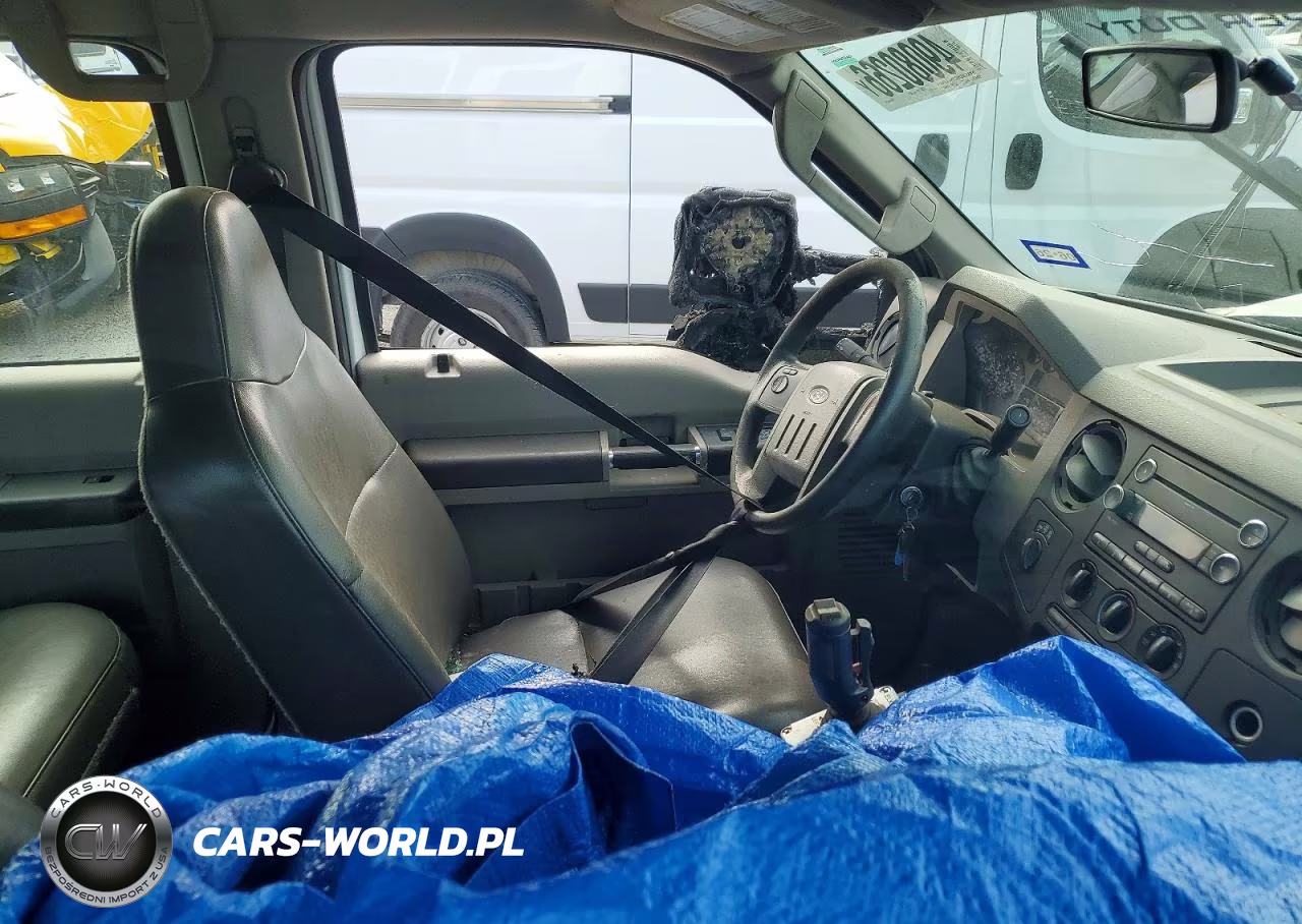 2010 Ford F350 Super Duty Utility - Service Truck VIN:1FTWW3DYXAEA92779 - 5