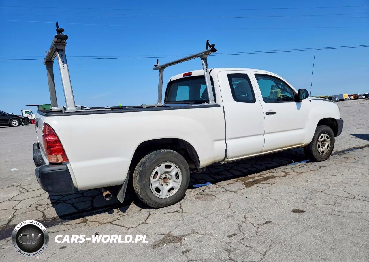 2015 Toyota Tacoma Base VIN:5TFTX4CN3FX060927 - 3
